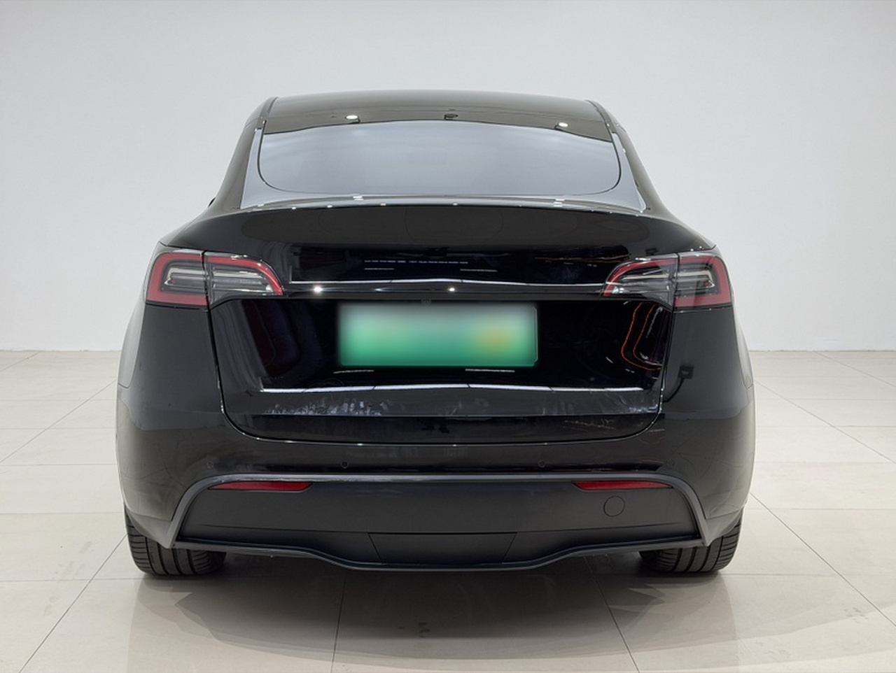 Model Y 2022 Facelift RWD photo 2