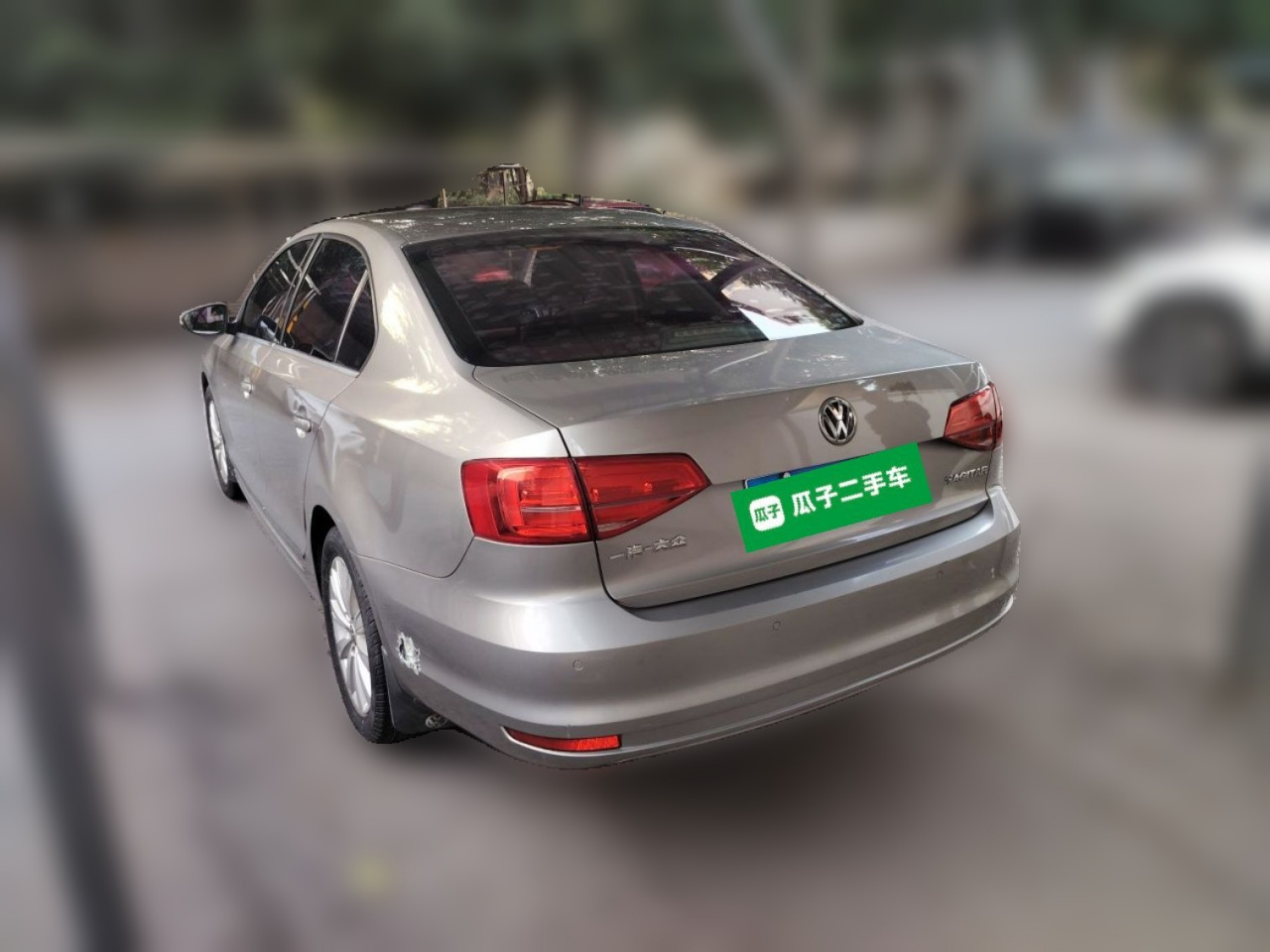 Sagitar 2015 1.6L AT Comfort photo 4