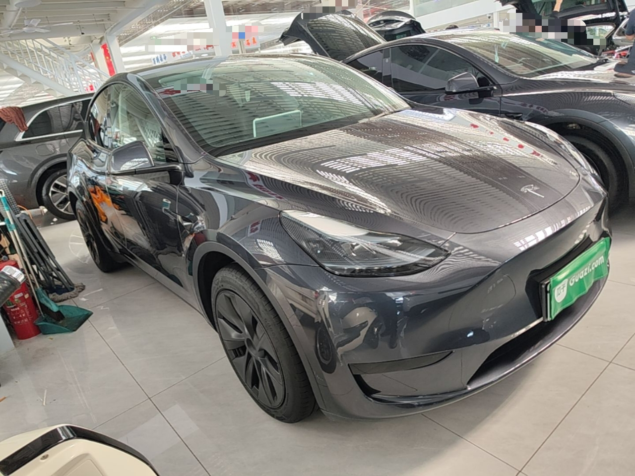 Model Y 2024 RWD photo 5
