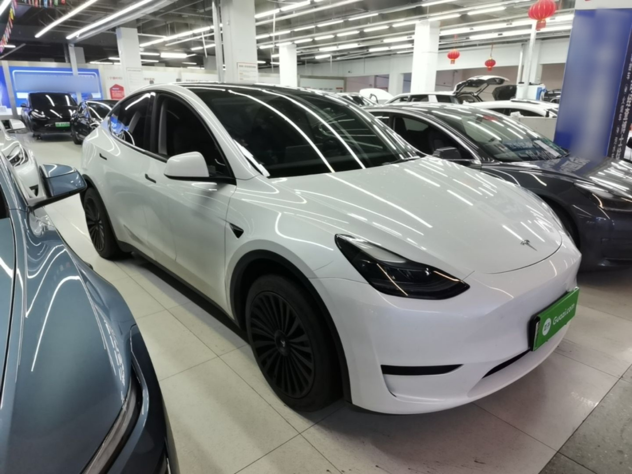 Model Y 2024 RWD photo 3