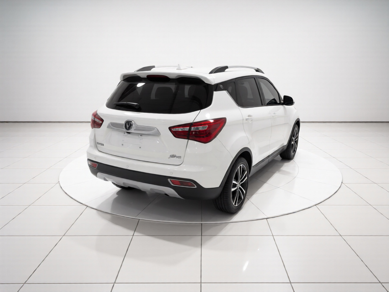 CS35 2017 1.6L AT Luxury photo 4