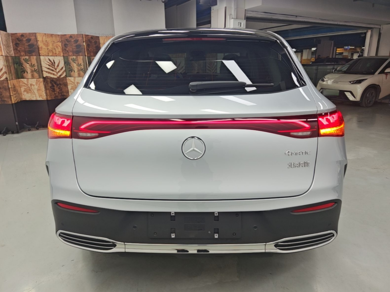 EQE SUV 2023 350 4MATIC photo 5