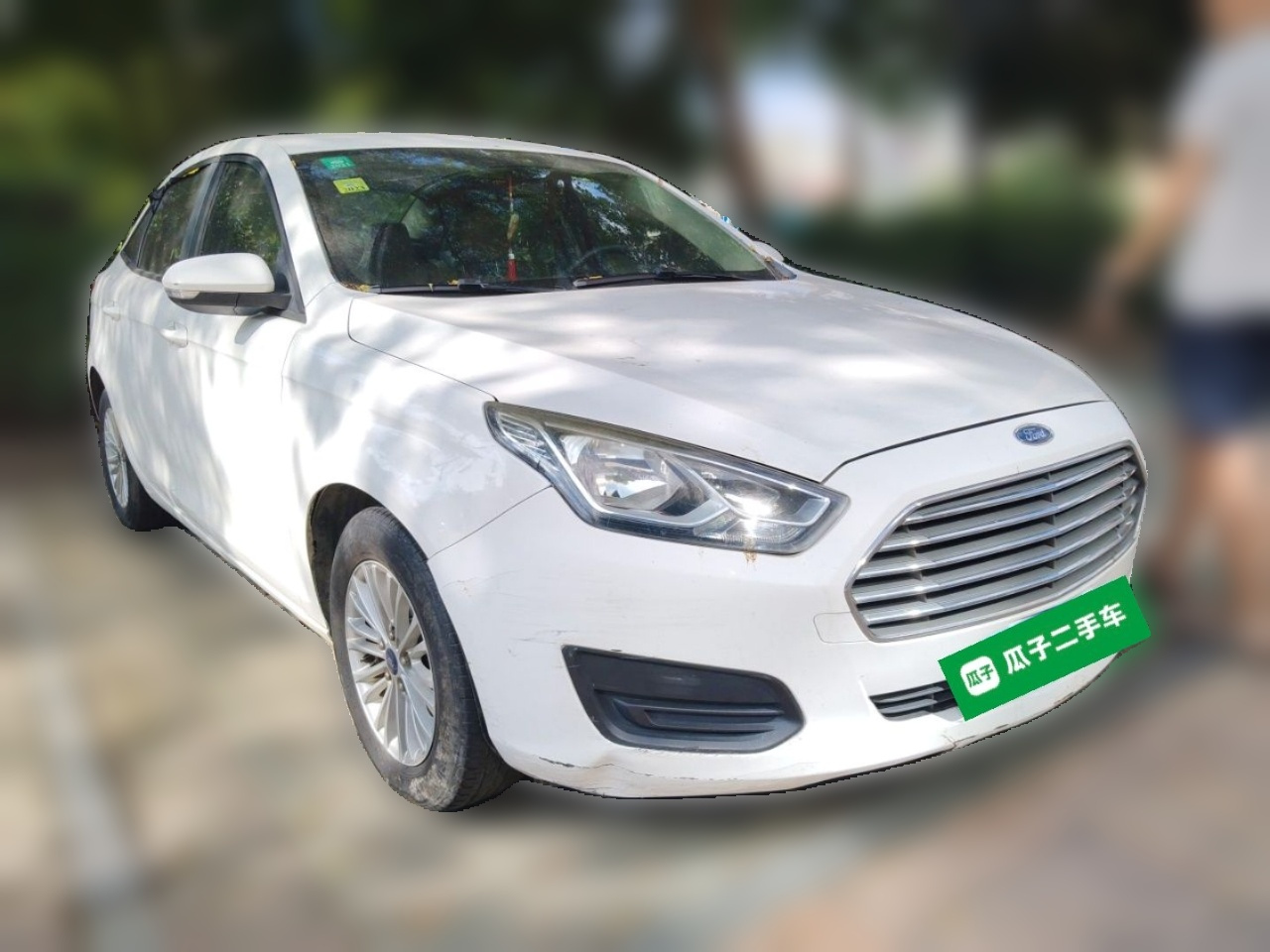 Escort 2017 Facelift 1.5L AT Comfort photo 3