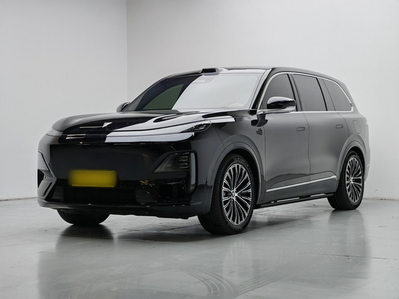 Deepal S09 2025 AWD Ultra+