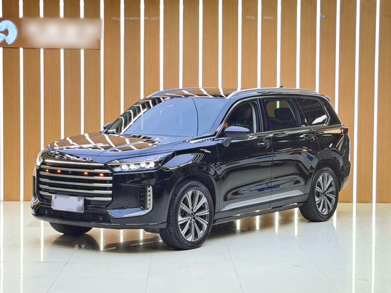 2025 400T AWD Starlight 7-Seater