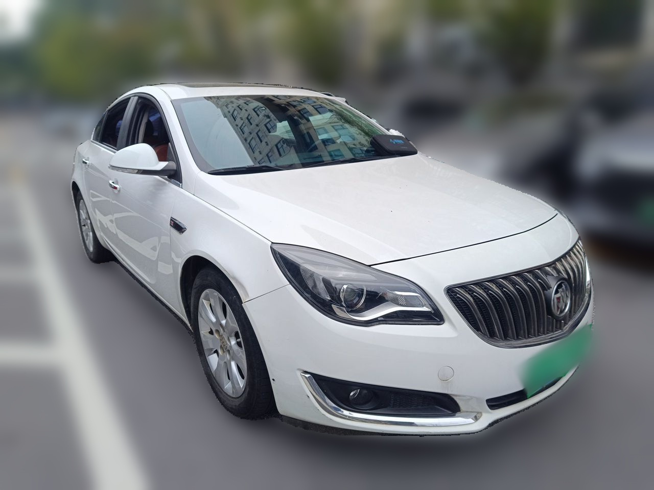 Regal 2015 1.6T Elite Tech photo 3