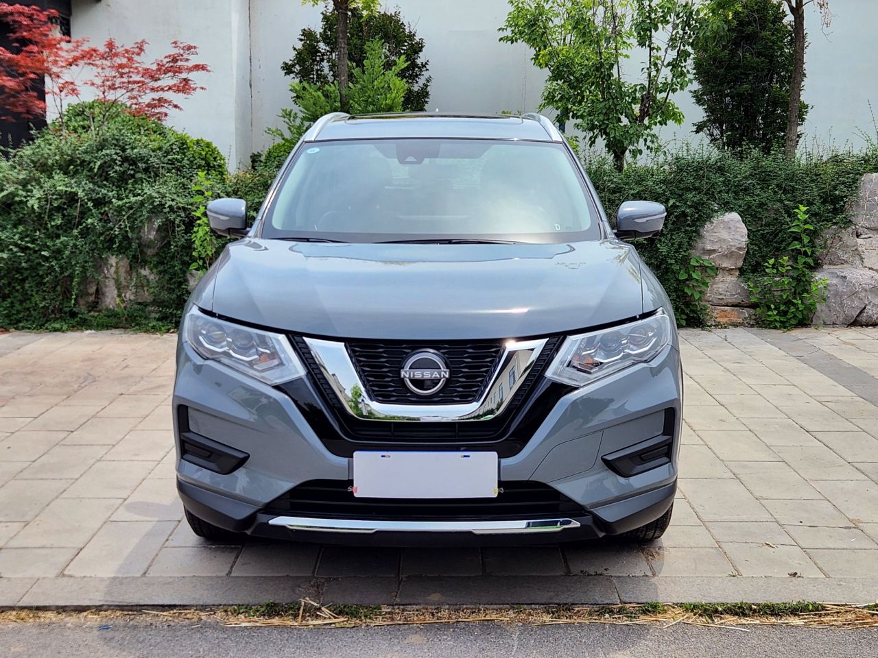 X-Trail 2025 2.0L RWD Leading photo 2