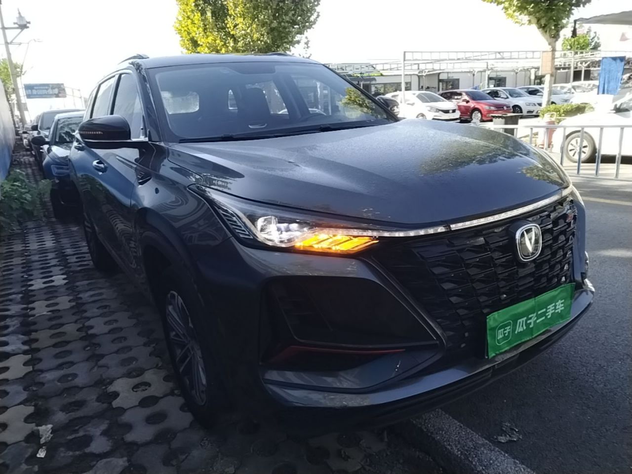 CS75 PLUS 2022 1.5T AT Luxury photo 3