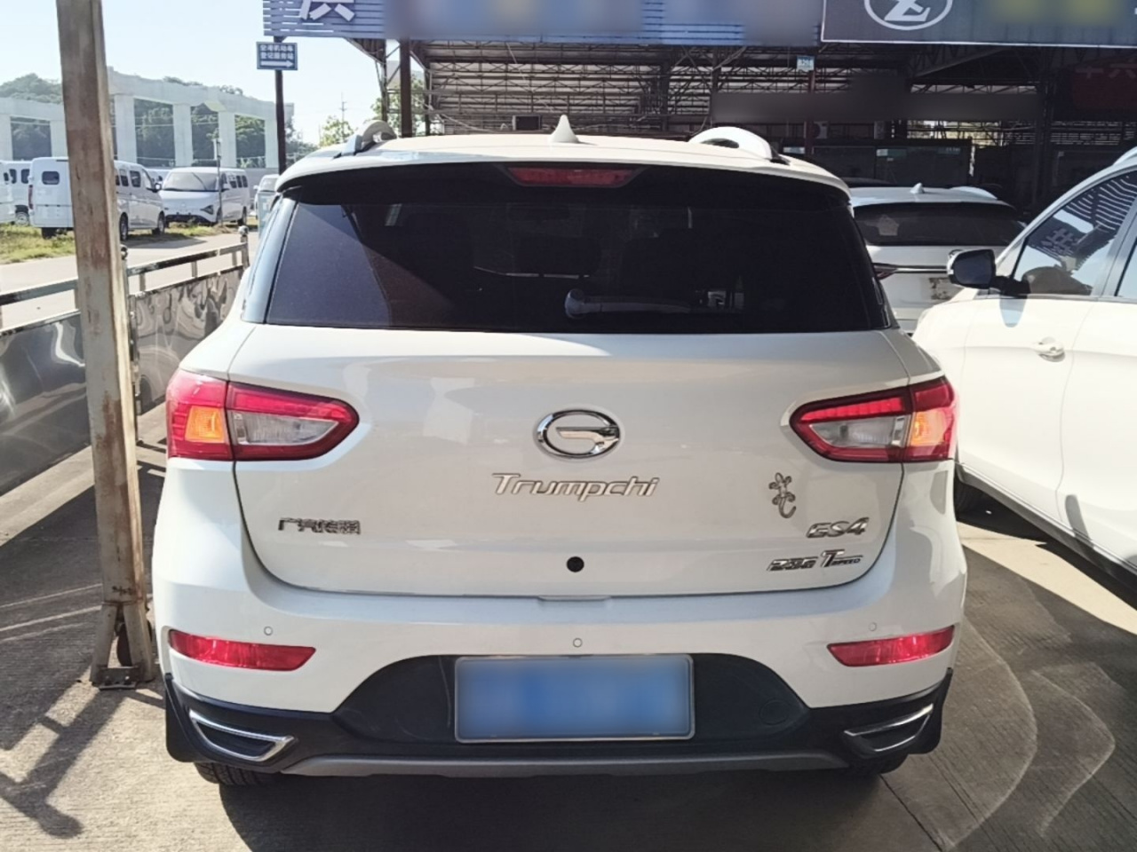 GAC Trumpchi GS4 2016 235T G-DCT Luxury photo 5
