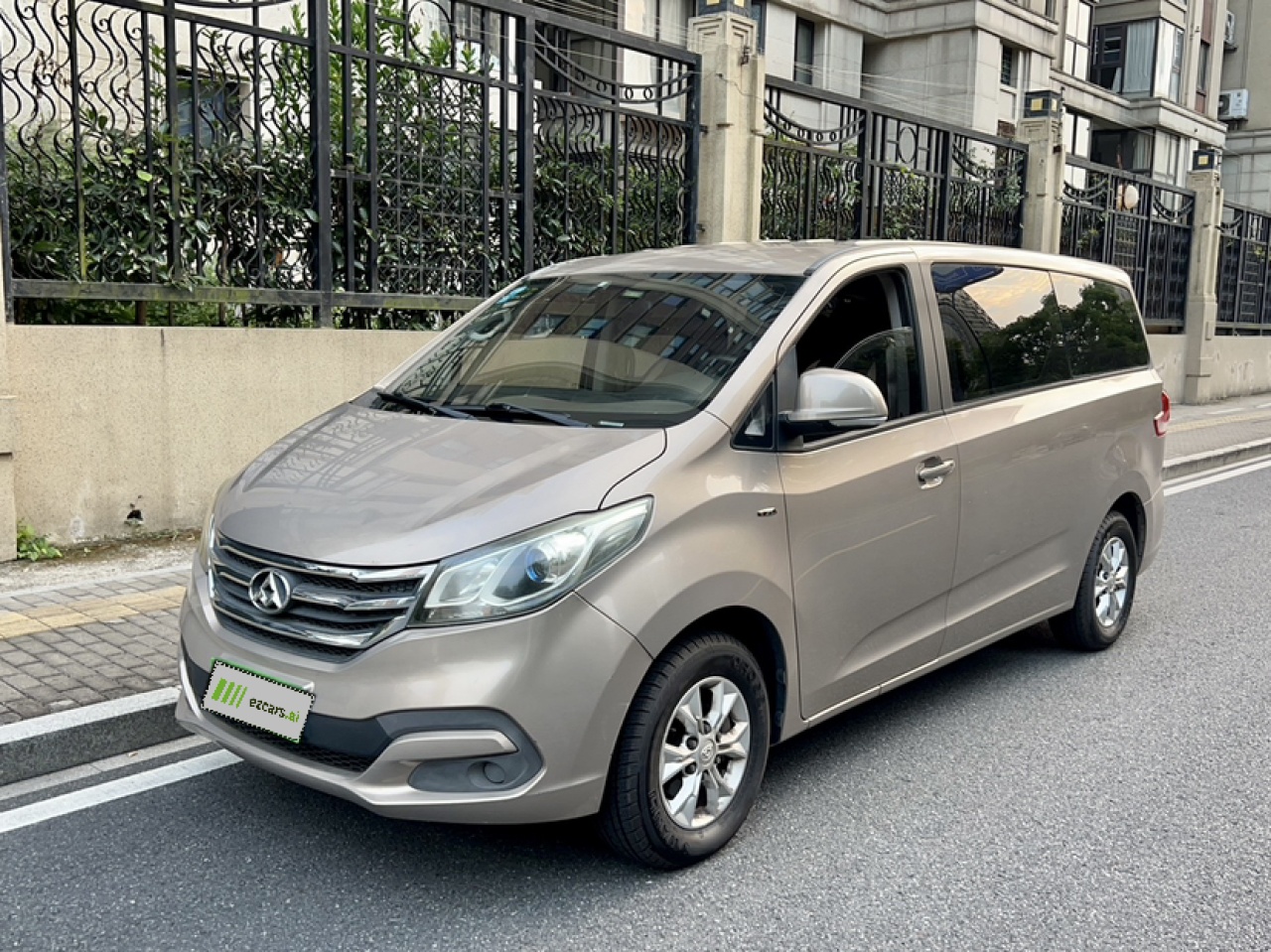 MAXUS G10 2014 2.0T AT Elite