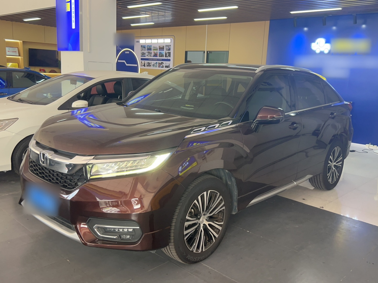 Avancier 2017 370TURBO AWD Exclusive photo 3