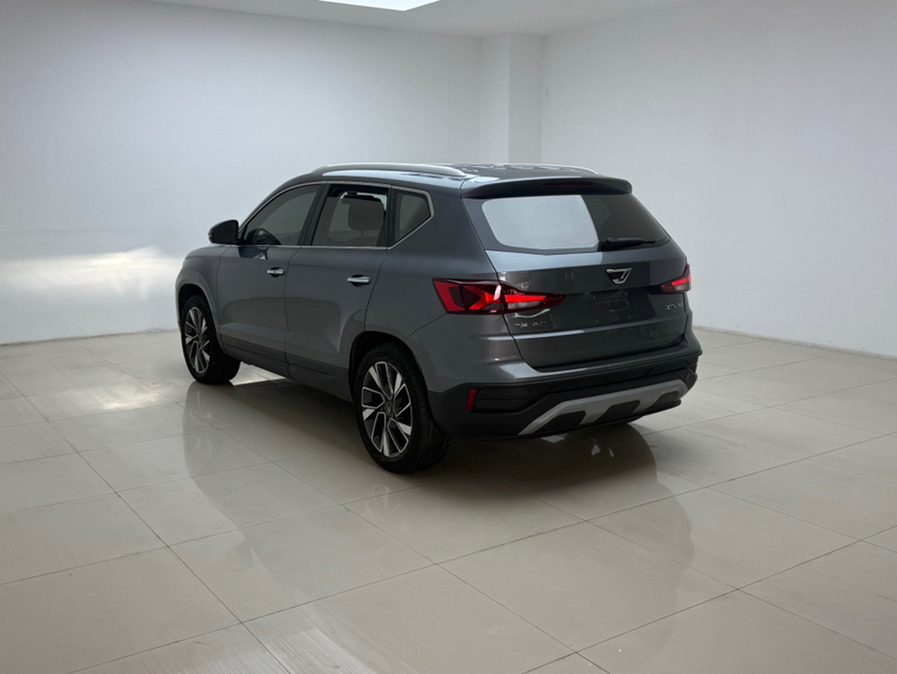 VS5 2021 280TSI AT photo 3