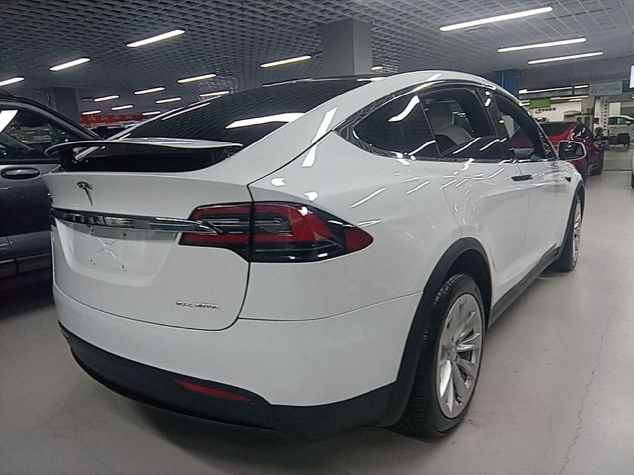Model X 2019 Performance Performance photo 4
