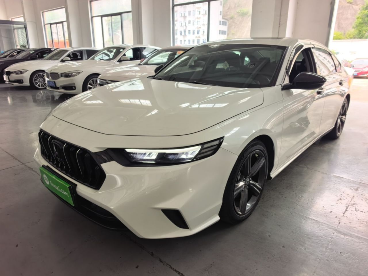 2023 260TURBO Elegant