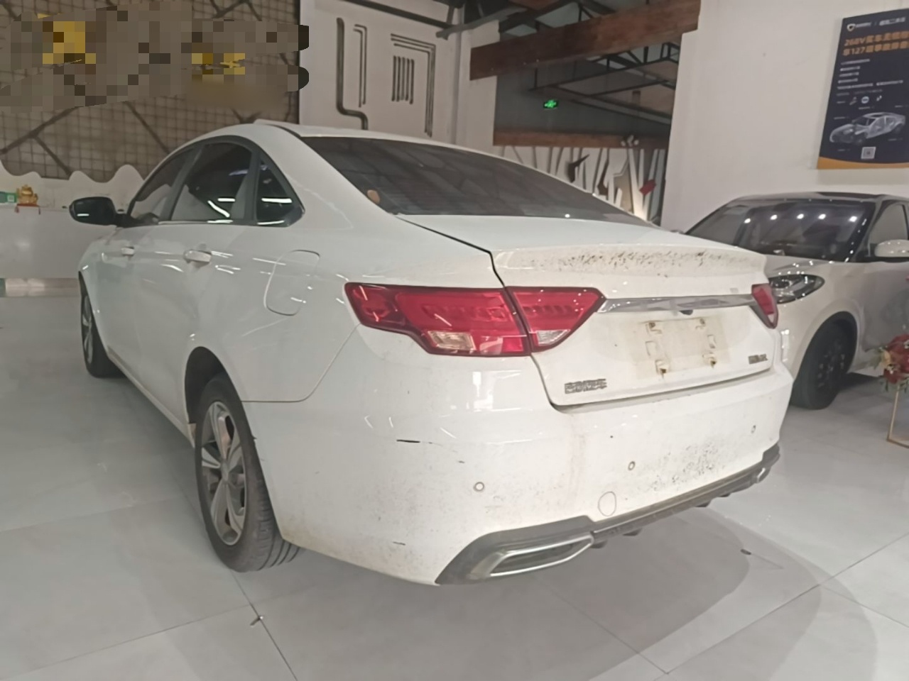 Emgrand GL 2018 1.8L MT Elite Connected photo 4