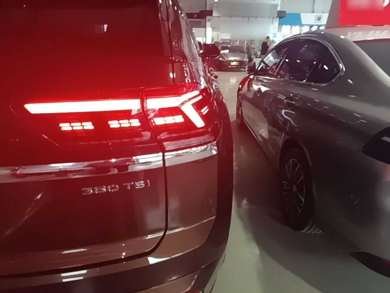 Teramont X 2019 380TSI AWD Luxury photo 2