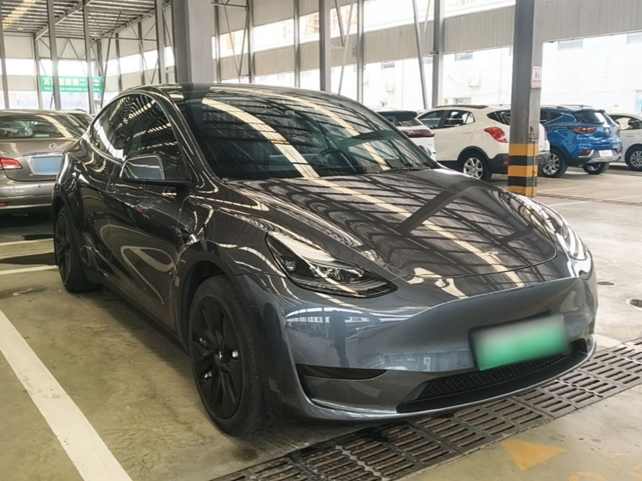 Model Y 2022 Facelift RWD photo 3