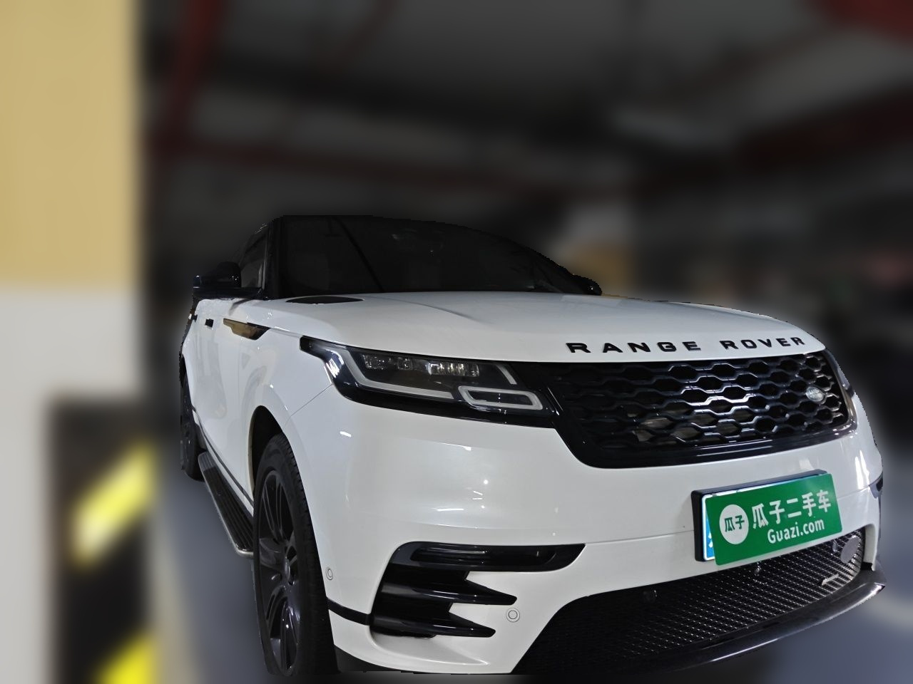 Range Rover Velar 2023 250PS photo 3