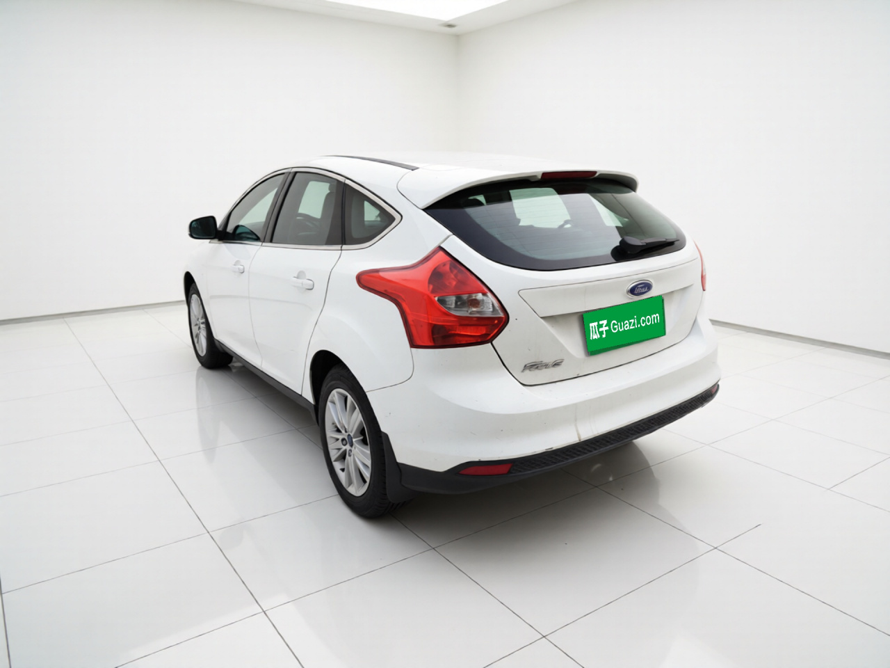 Focus 2012 Hatchback 1.6L MT Comfort photo 4