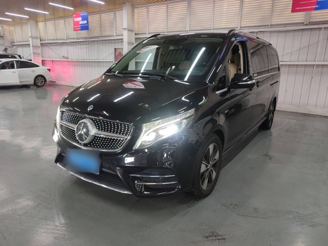 V-Class 2020 V 260 L Long Wheelbase Luxury