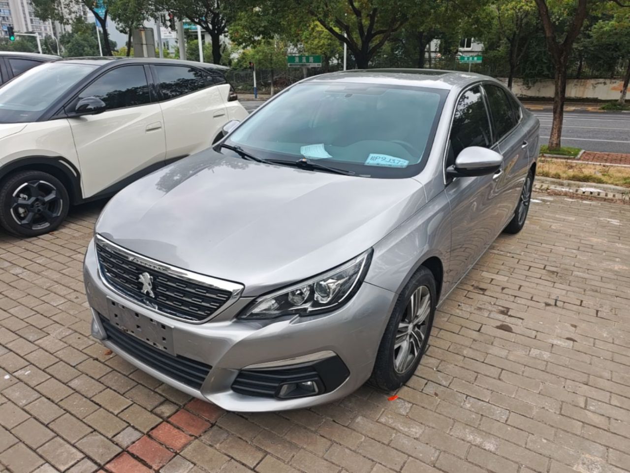 308 2016 1.6L AT Luxury