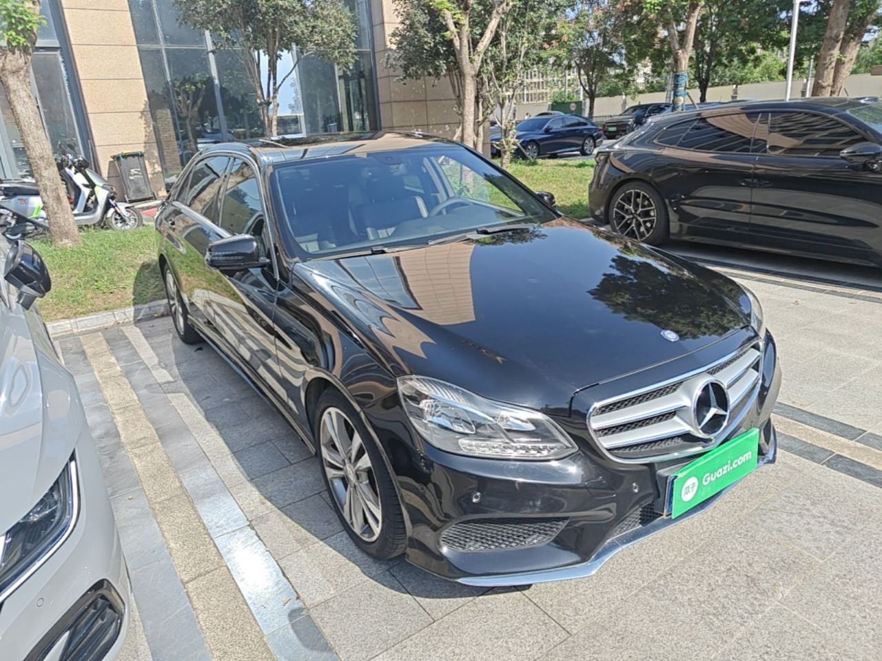 E-Class 2015 Facelift E 260 L Sport photo 3