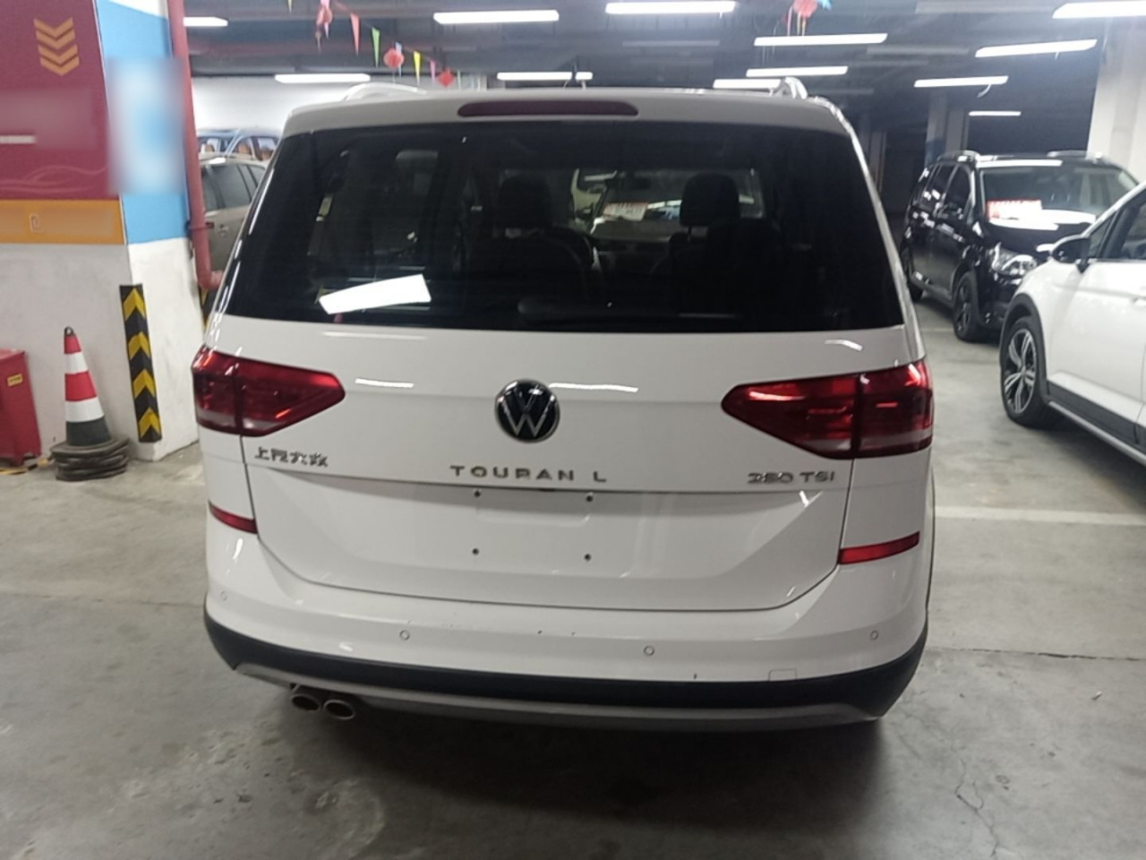 2021 L 280TSI DSG 7-Seater photo 5