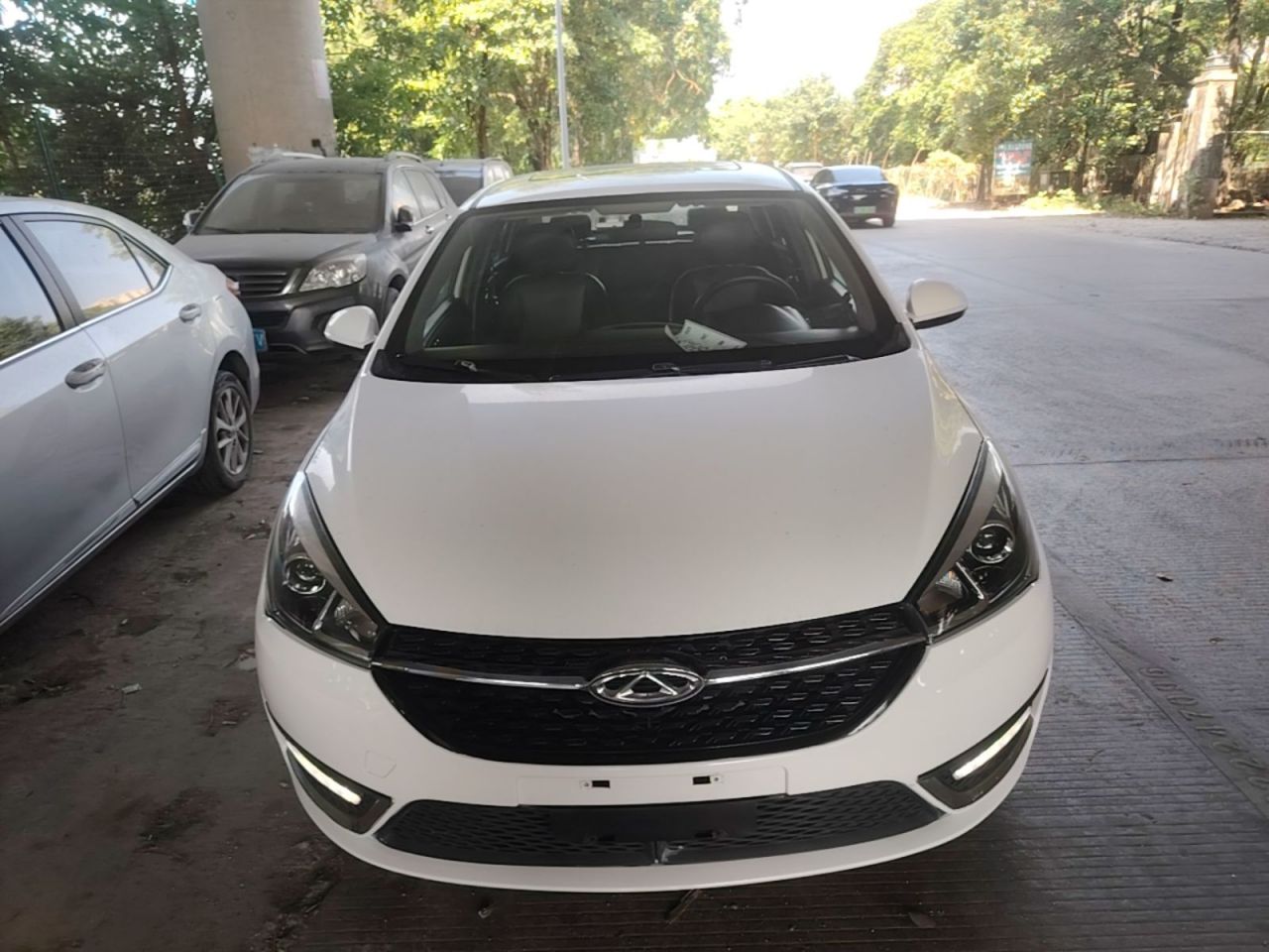 Arrizo 5 2016 1.5L CVT photo 2