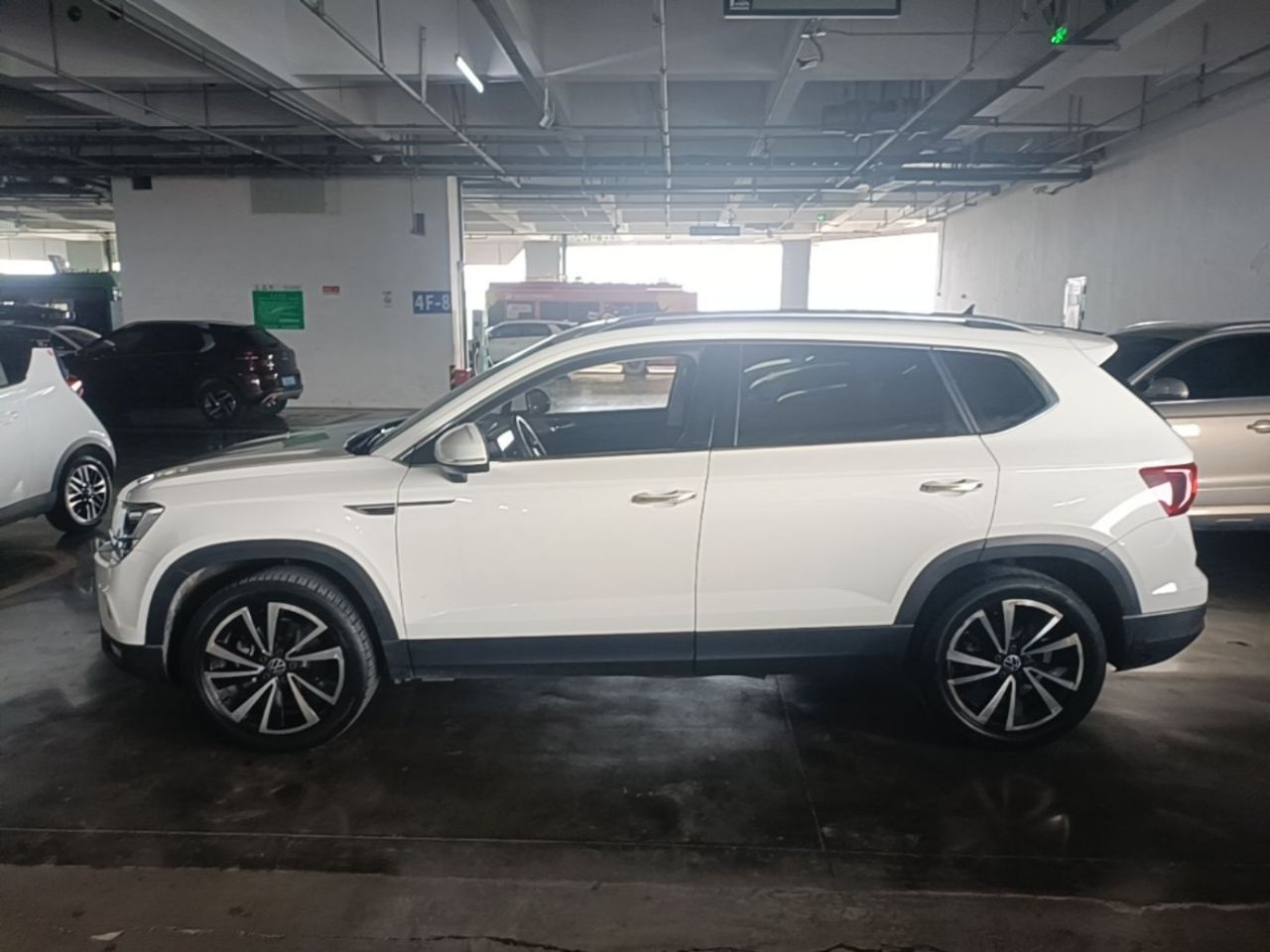 Tharu 2021 280TSI RWD Luxury PLUS photo 4