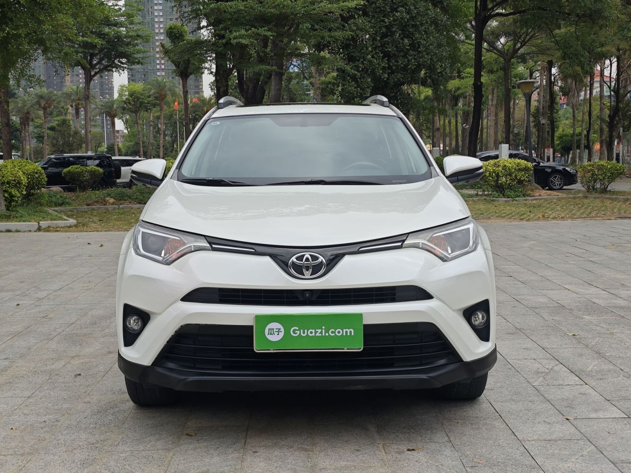 RAV4 2016 2.0L CVT RWD China V photo 2