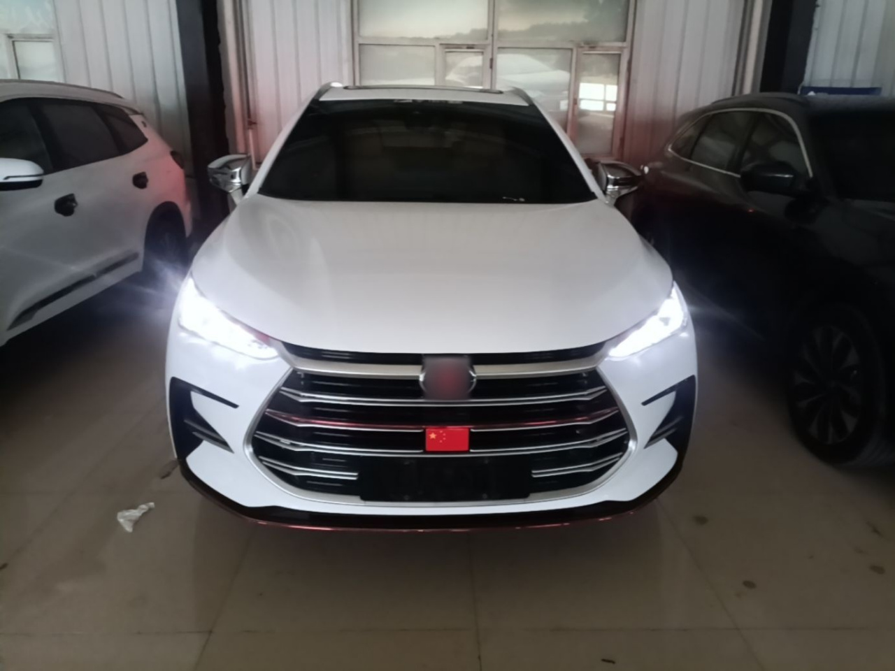 Tang EV 2023 DM-i Champion 112KM Exclusive photo 2