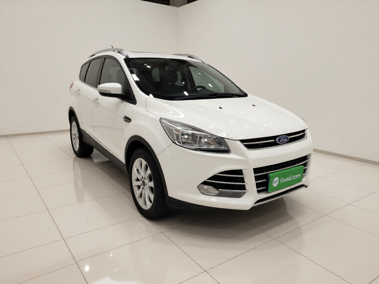 Kuga 2015 1.5L GTDi AWD Elite photo 3