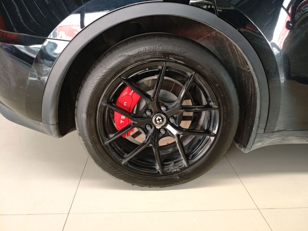 Model Y 2023 RWD photo 4