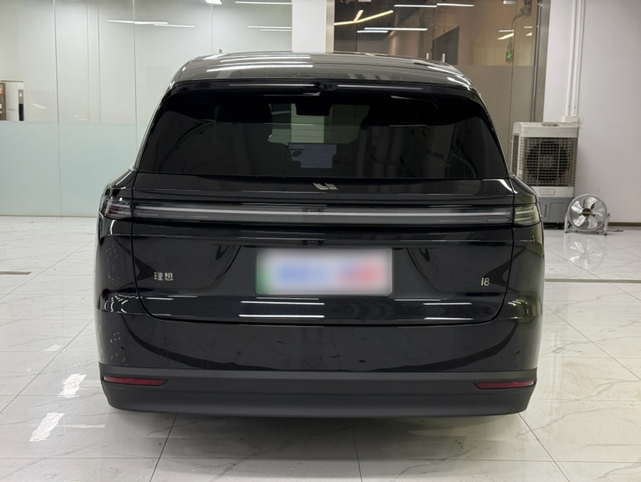 Li Auto i8 2025 Standard photo 4