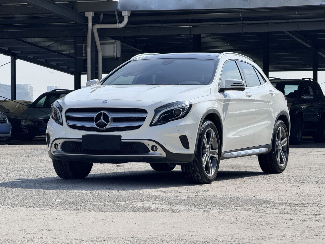 GLA 2015 GLA 220 4MATIC Luxury