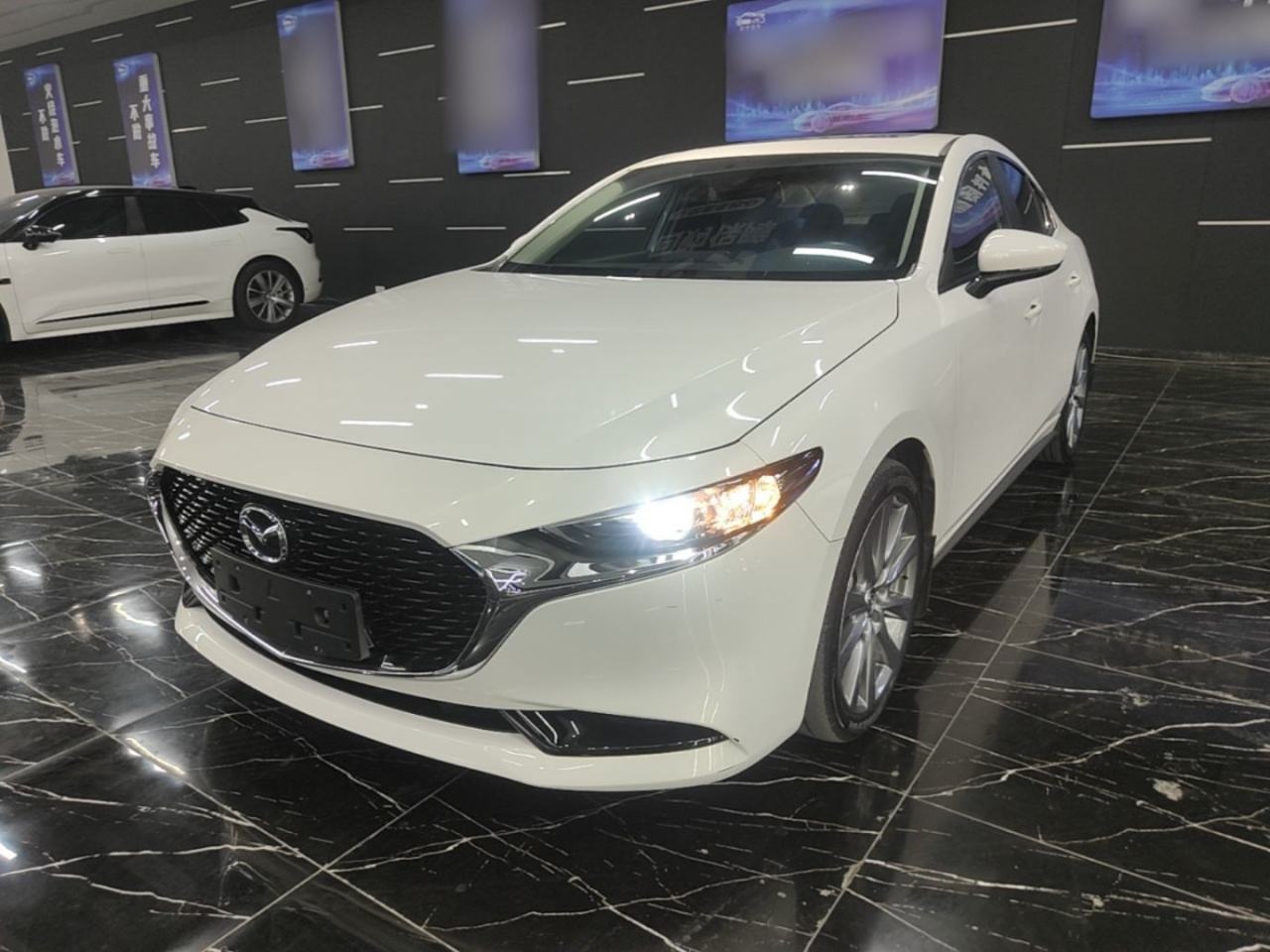 3 Axela 2023 2.0L AT