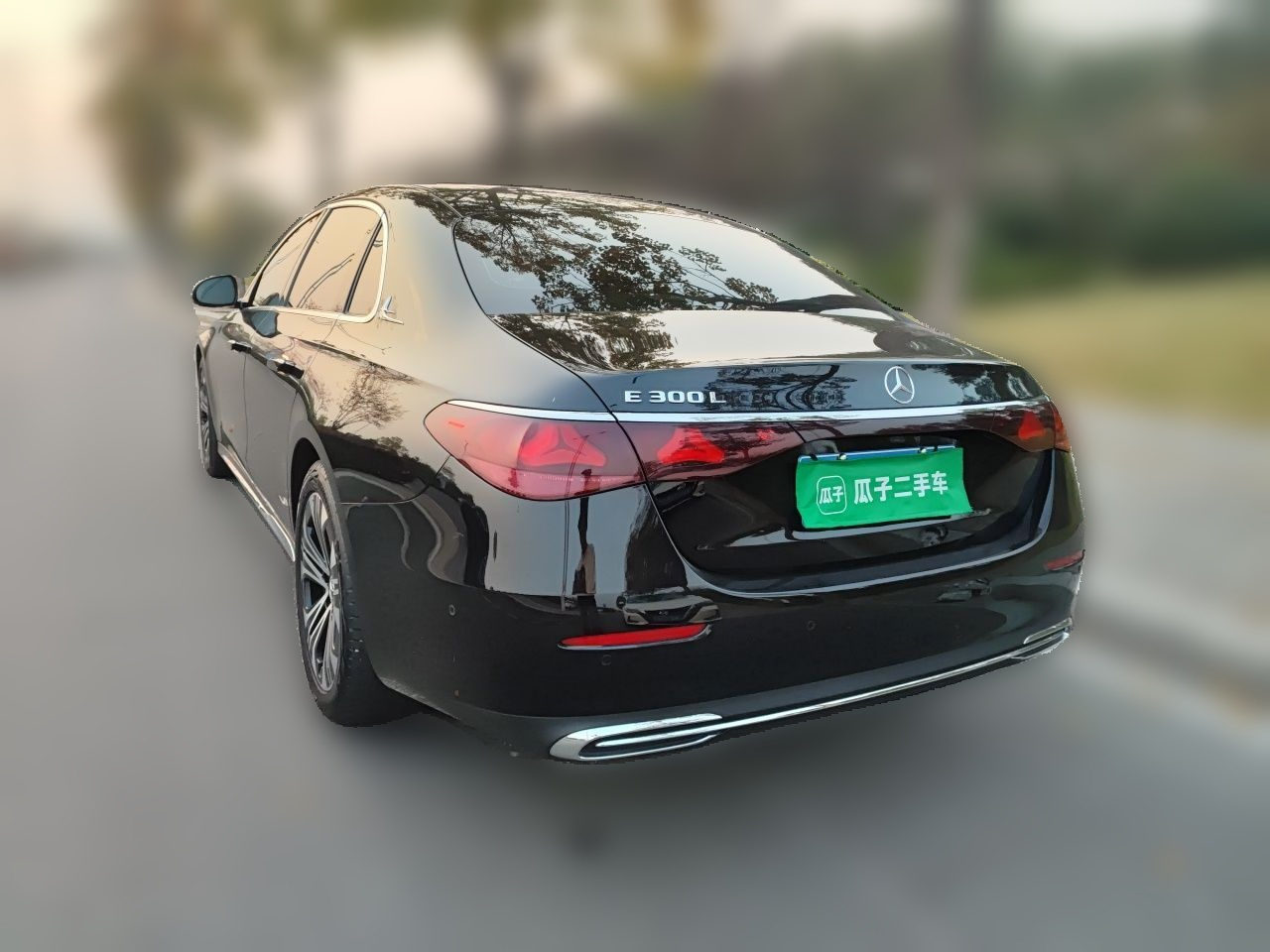 E-Class 2025 Facelift E 300 L Luxury photo 4