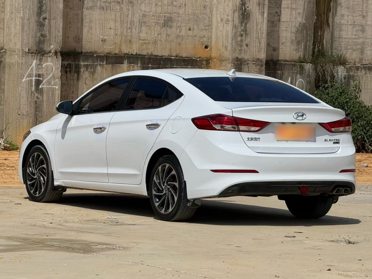 Elantra 2016 1.4T DCT photo 5