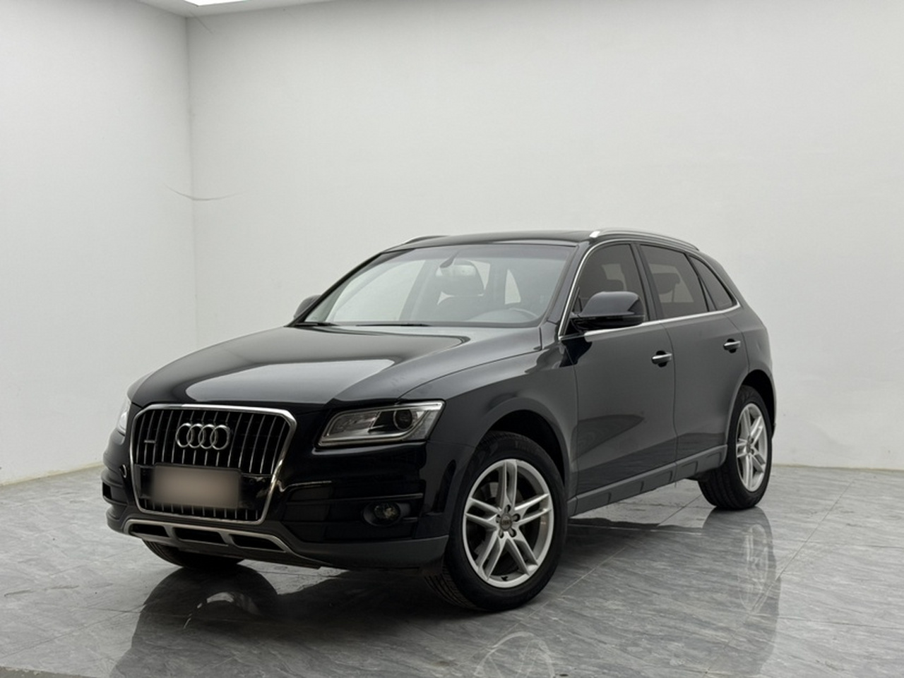 Q5 2017 Plus 40 TFSI Tech