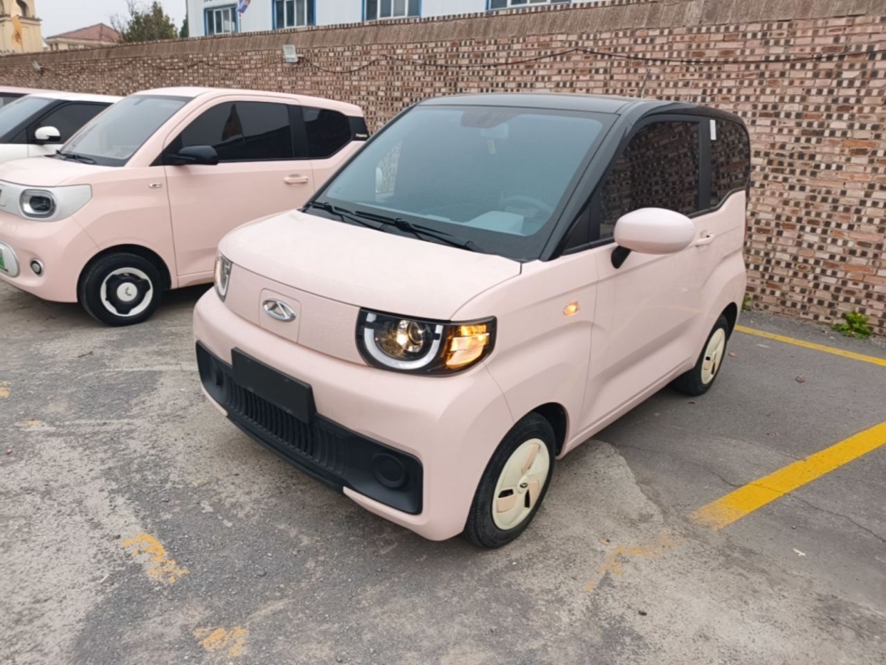 QQ Ice Cream 2022 170km Sundae LFP