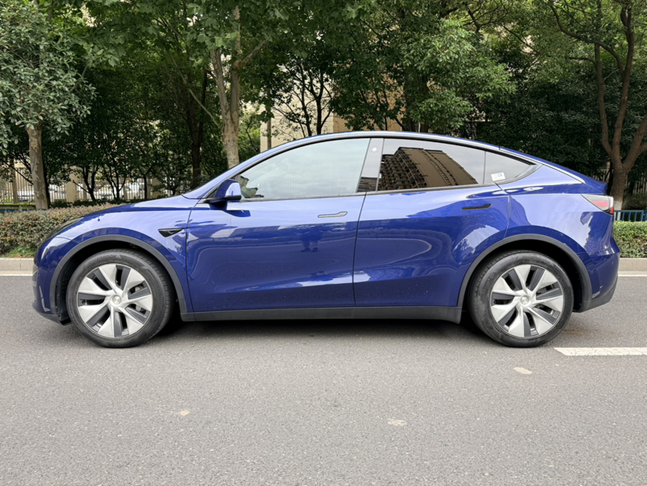 Model Y 2021 Long Range AWD 3D7 photo 3