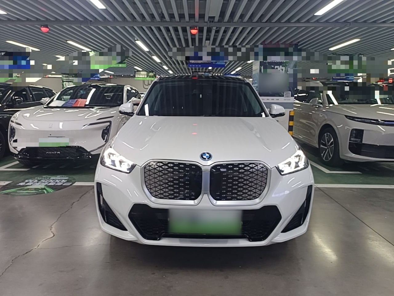 iX1 2026 eDrive25L M Sport Package photo 2