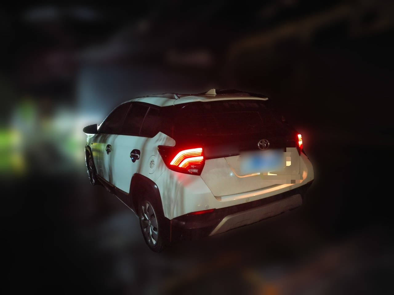 YARiS L 2021 X 1.5L CVT Leading photo 4