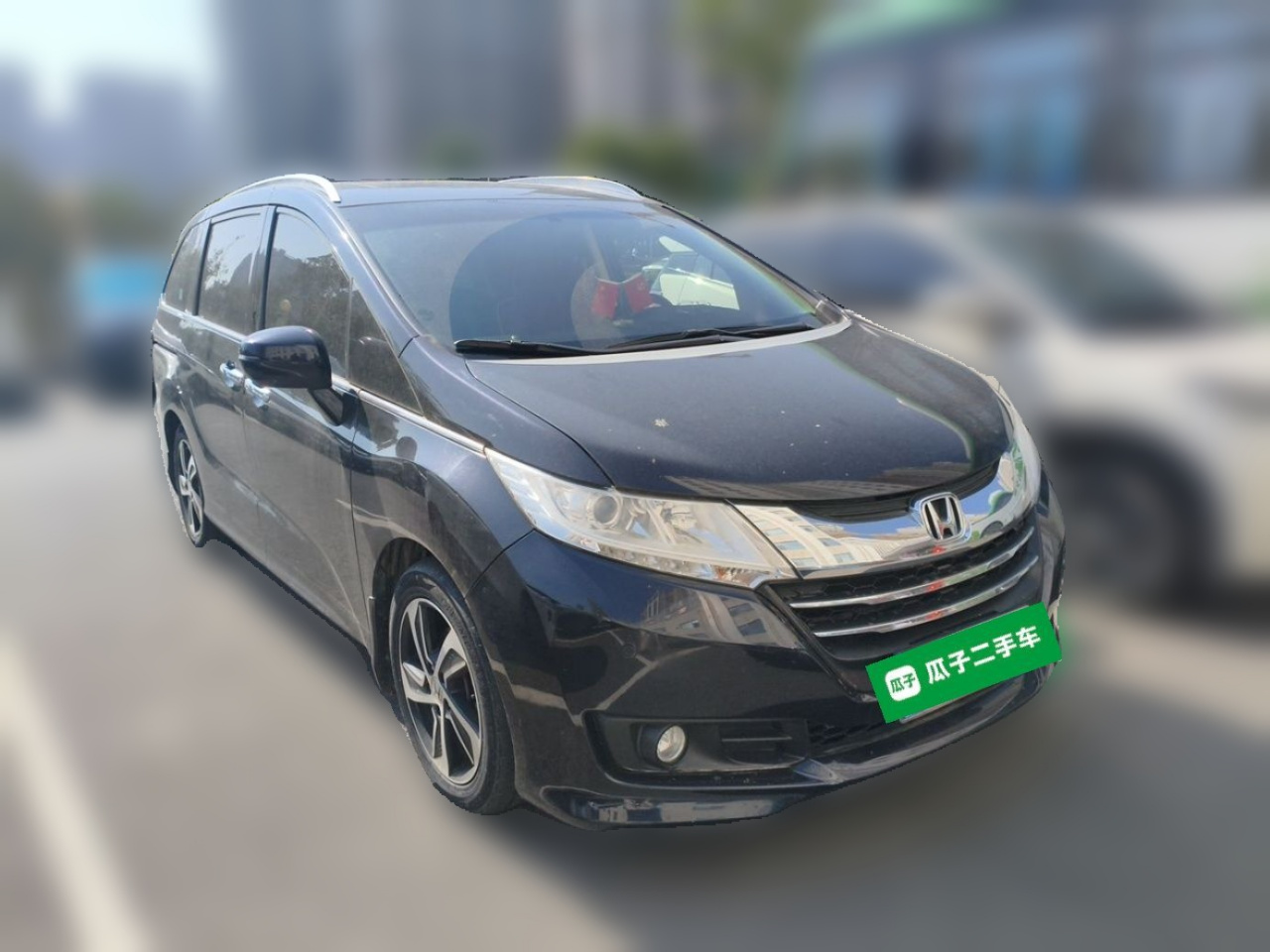 Odyssey 2015 Facelift 2.4L Luxury photo 3