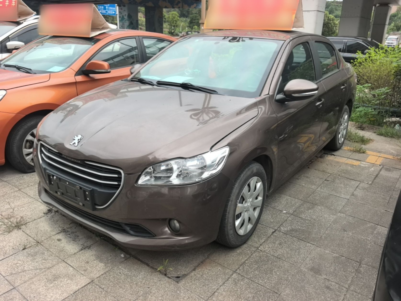 301 2016 1.6L MT Comfort