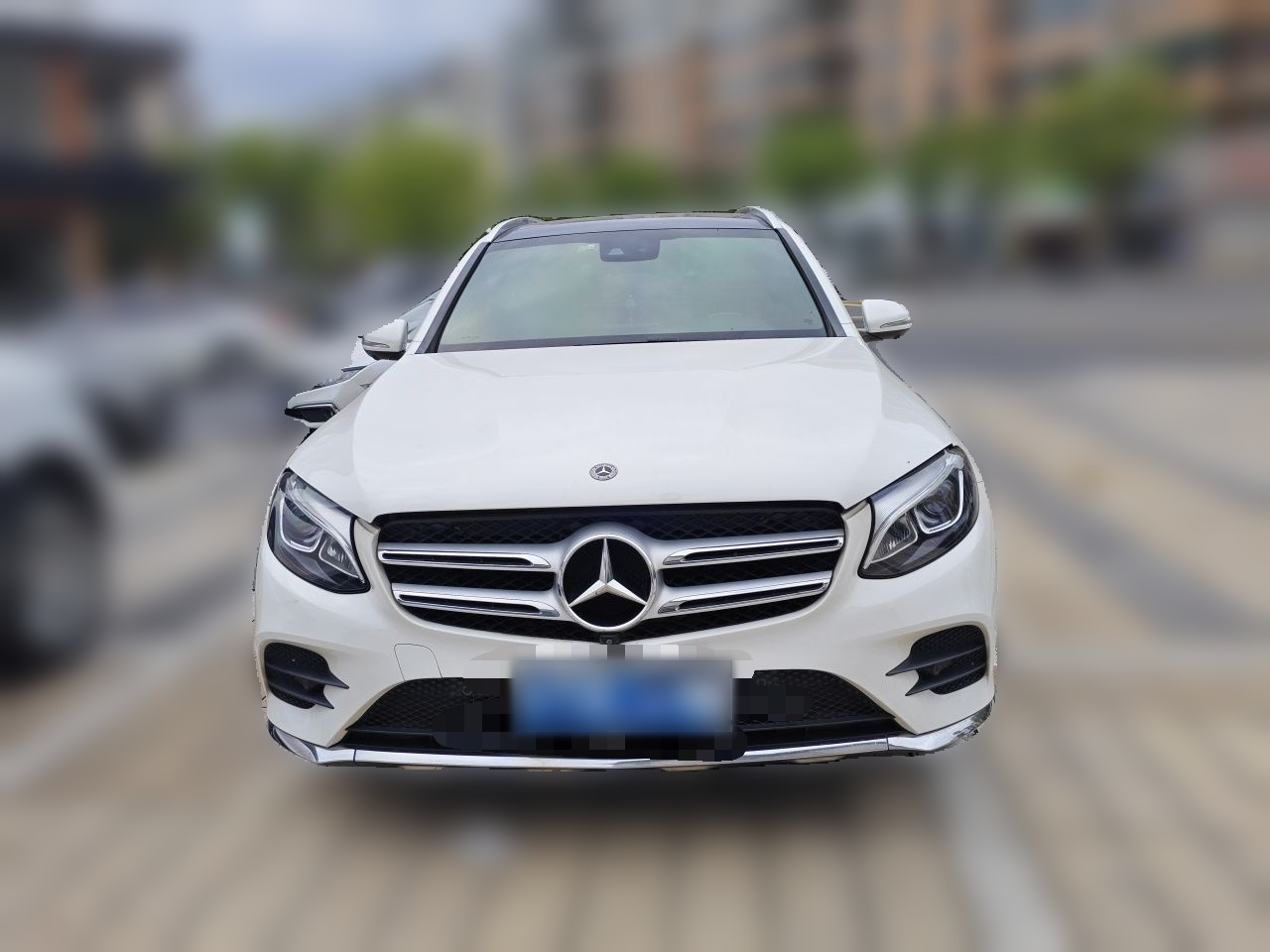 GLC 2019 GLC 260 4MATIC Luxury photo 2