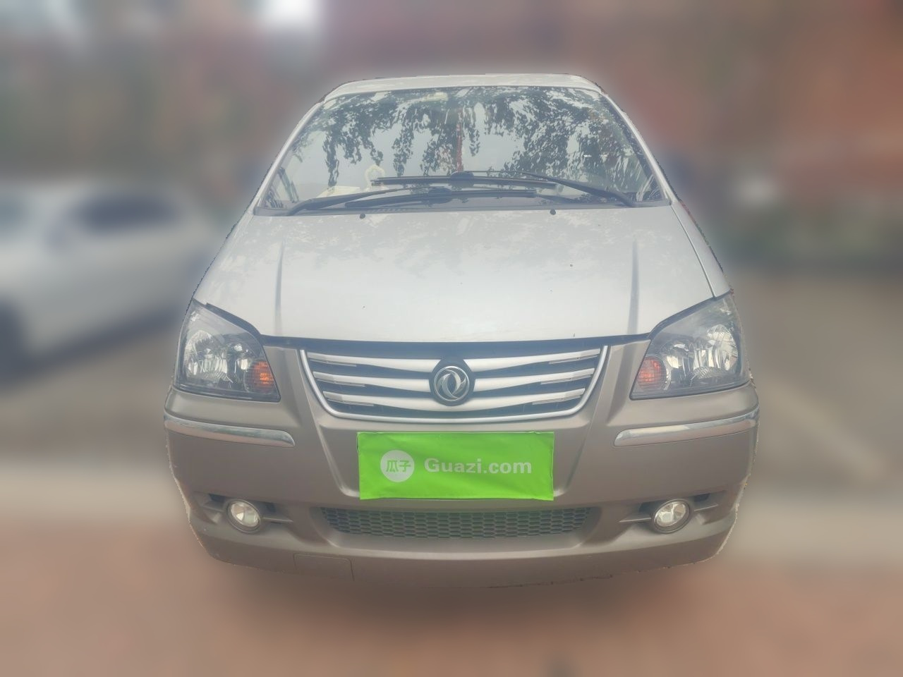 Lingzhi 2016 V3 1.5L 7-Seater Comfort China V photo 2