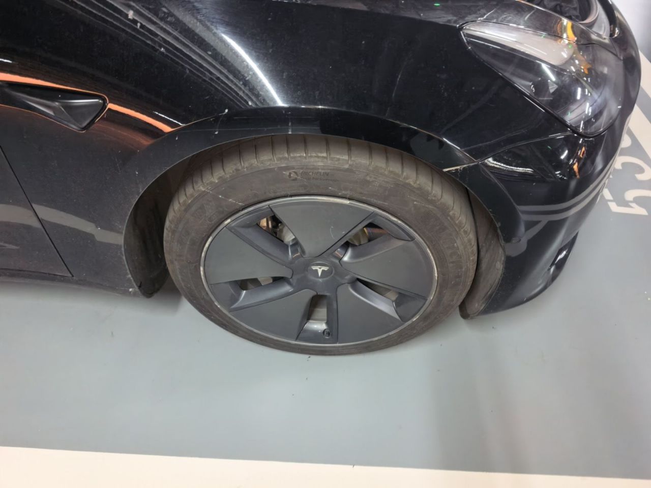 Model 3 2022 RWD photo 3
