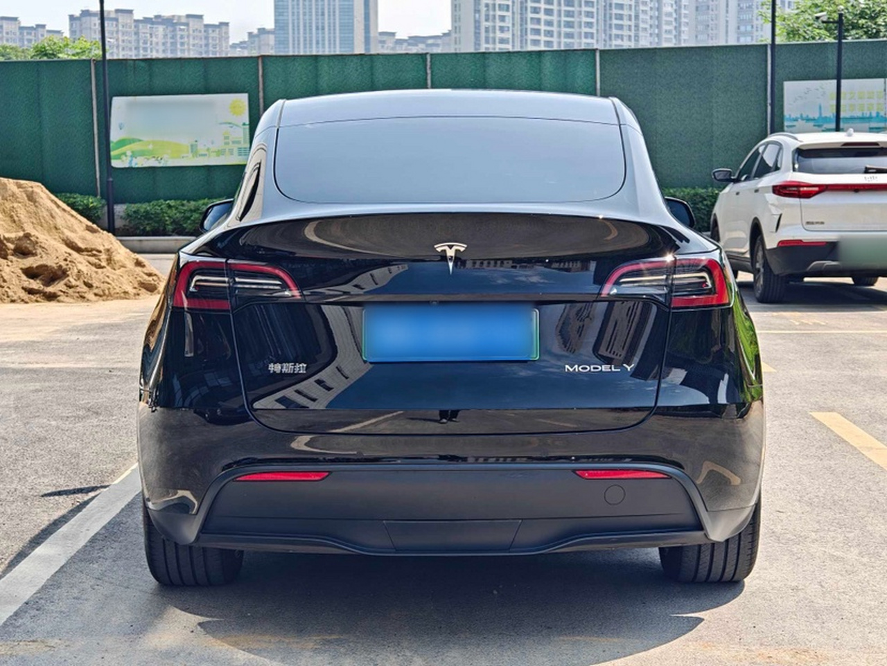Model Y 2022 Facelift RWD photo 4