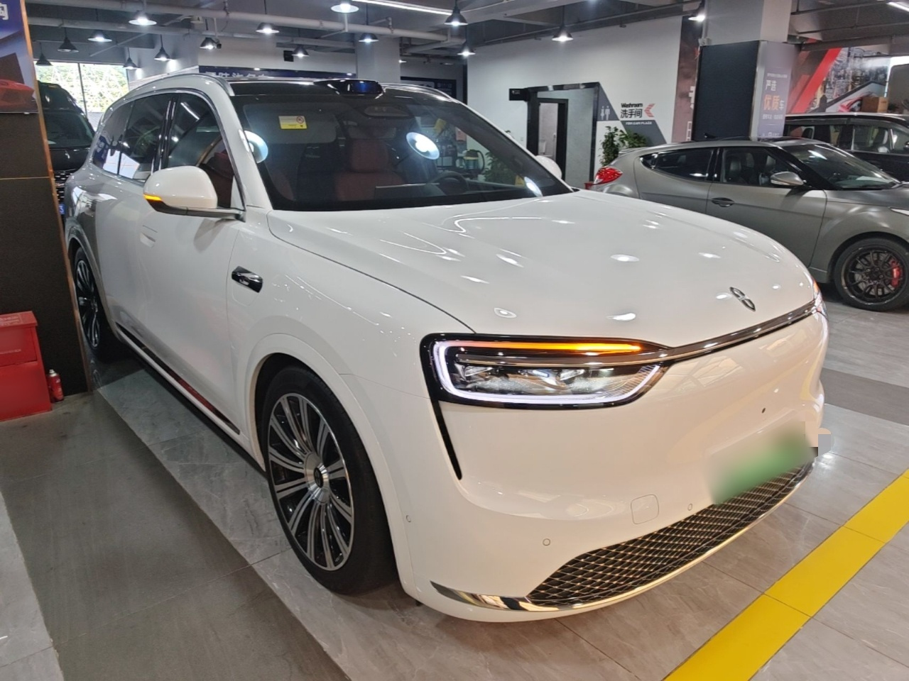 HIMA AITO M7 2026 EV Max AWD 5-Seater 192-Line LiDAR photo 3